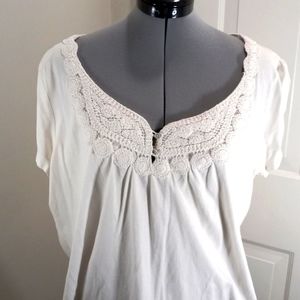 St Johns Bay Sz XL/XG White Crochet Cotton Top